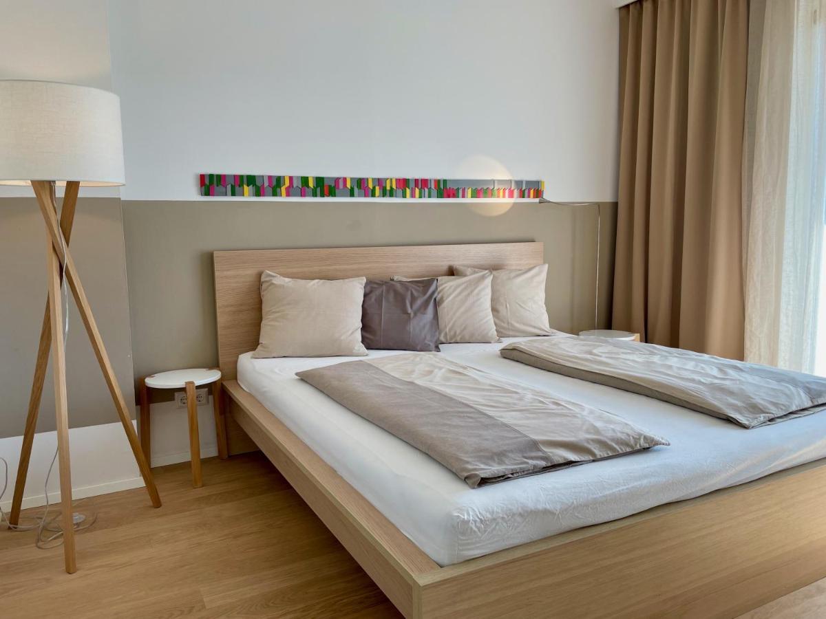 Appartements Gaestehaus Gallob Velden am Woerthersee Exterior photo