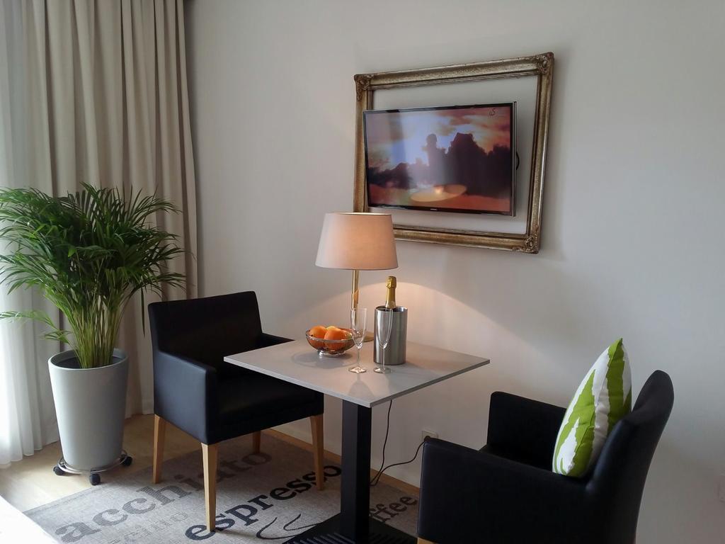 Appartements Gaestehaus Gallob Velden am Woerthersee Exterior photo